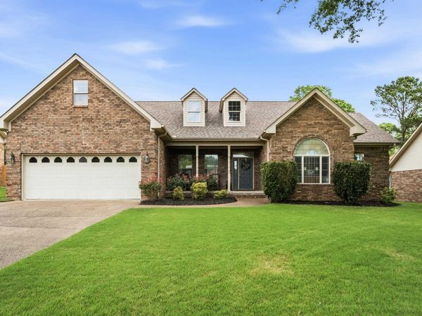 102 SHERRI Street, Hot Springs, AR 71901