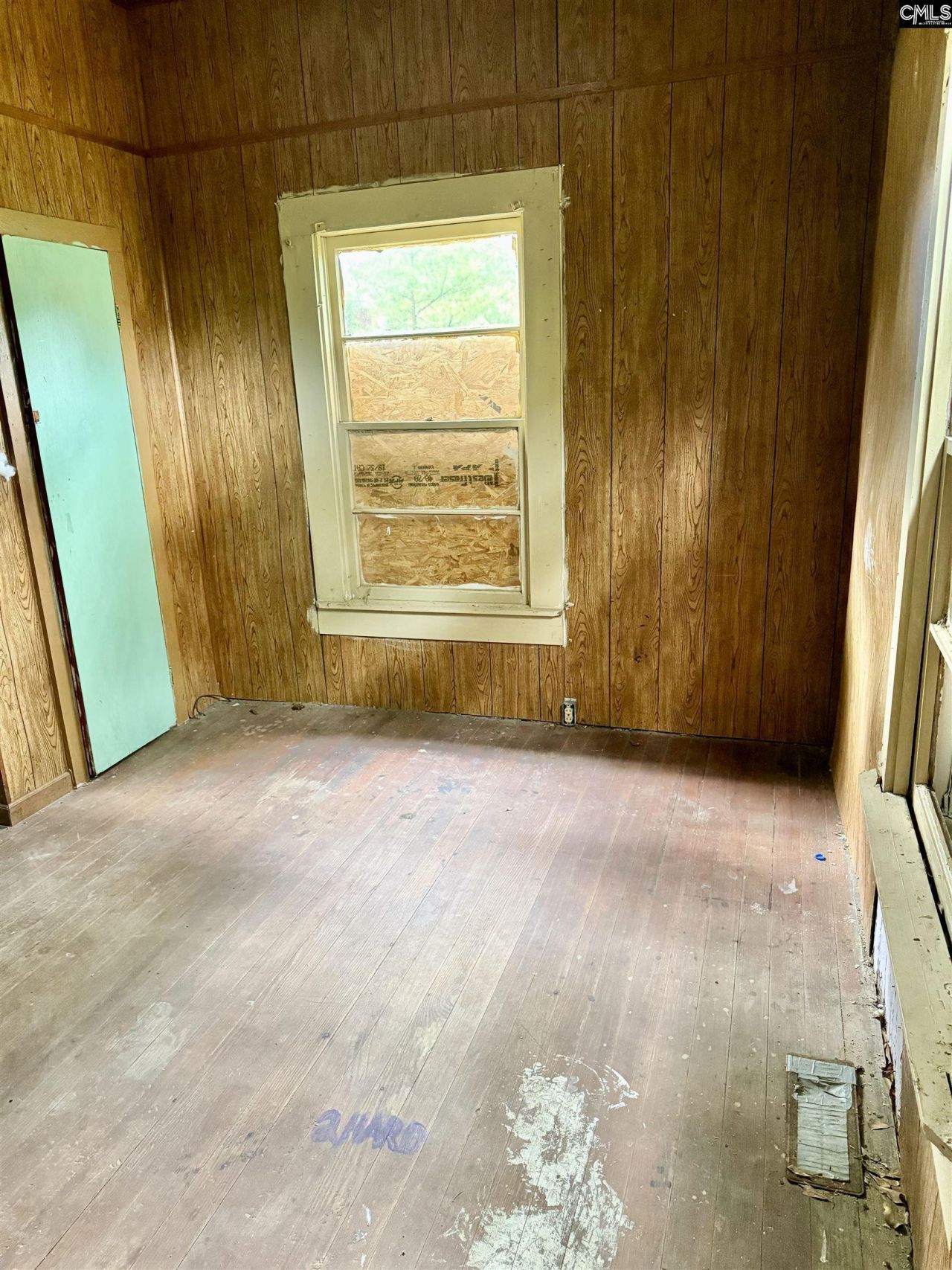 114 Legrand Street  Photo 8