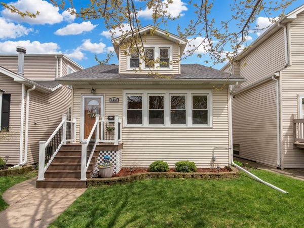 6461 W Raven Street , Chicago, IL 60631