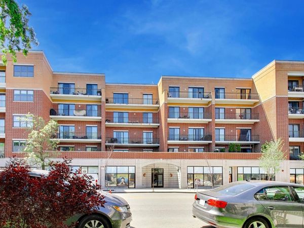 3125 W Fullerton Avenue, Unit 219, Chicago, IL 60647