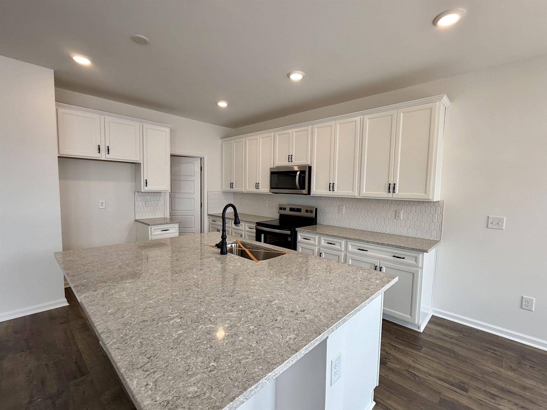 6037 Harness Ct.  Photo 12