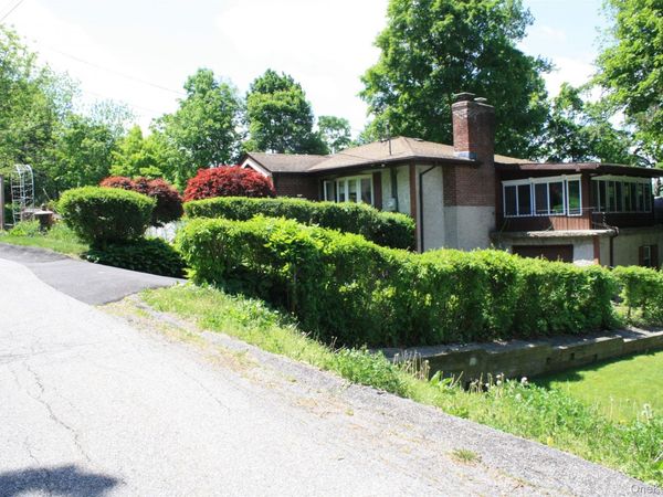 37 Valhalla Road, Carmel, NY 10512