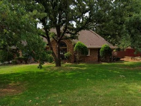 603 Spring Creek Street , Keene, TX 76031