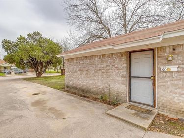 716 S Perkins Street, Fort Worth, TX 76103
