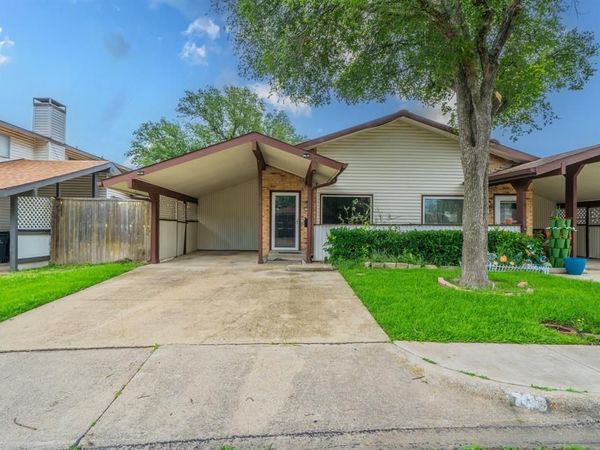 708 Baruna Circle , Garland, TX 75043