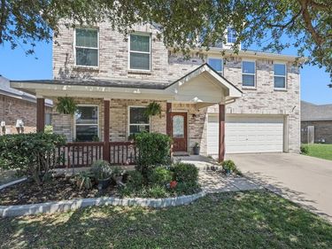 5976 Saddle Flap Drive, Fort Worth, TX 76179
