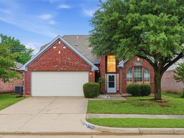 12917 Honey Locust Circle , Fort Worth, TX 76040