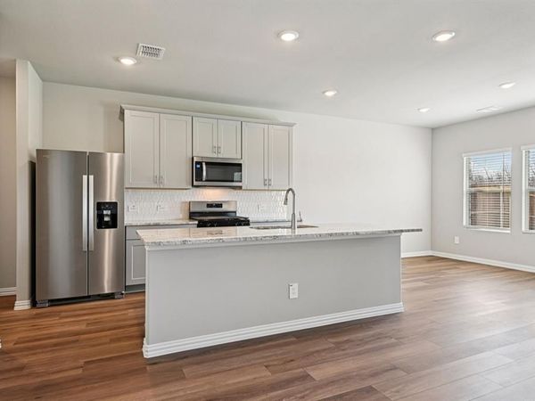 2405 Nicole Drive , Denton, TX 76208
