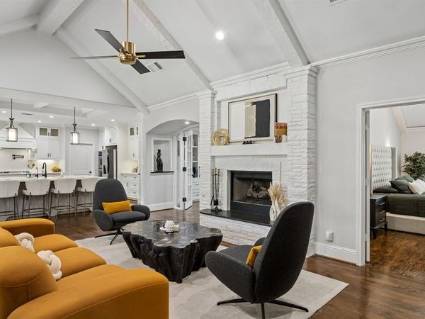 3406 Valley View Lane , Garland, TX 75043