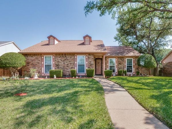 457 Whitley Street , Cedar Hill, TX 75104