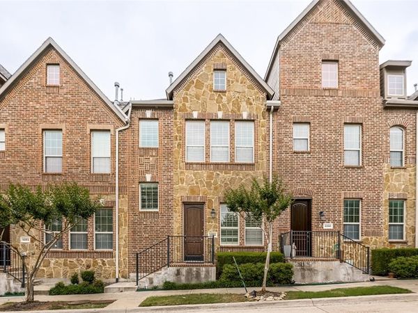 4252 Charles Road , Carrollton, TX 75010