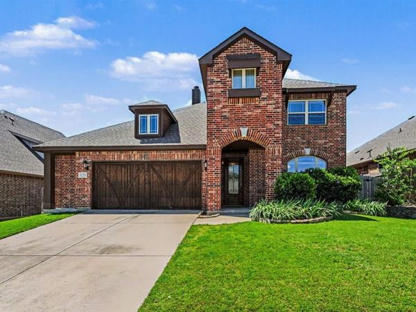 828 Sunflower Court , Aledo, TX 76008