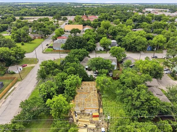 306 Royal Street, Cleburne, TX 76031