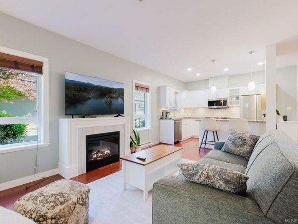 101 Nursery Hill Dr , Unit 107, View Royal, BC V9B 0H5