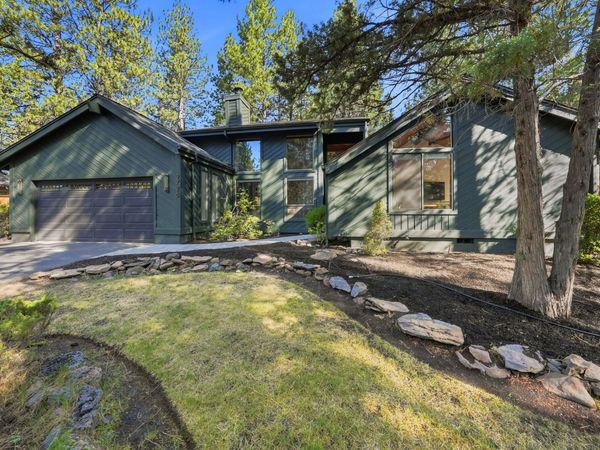 2728 NW Scandia Loop, Bend, OR 97703