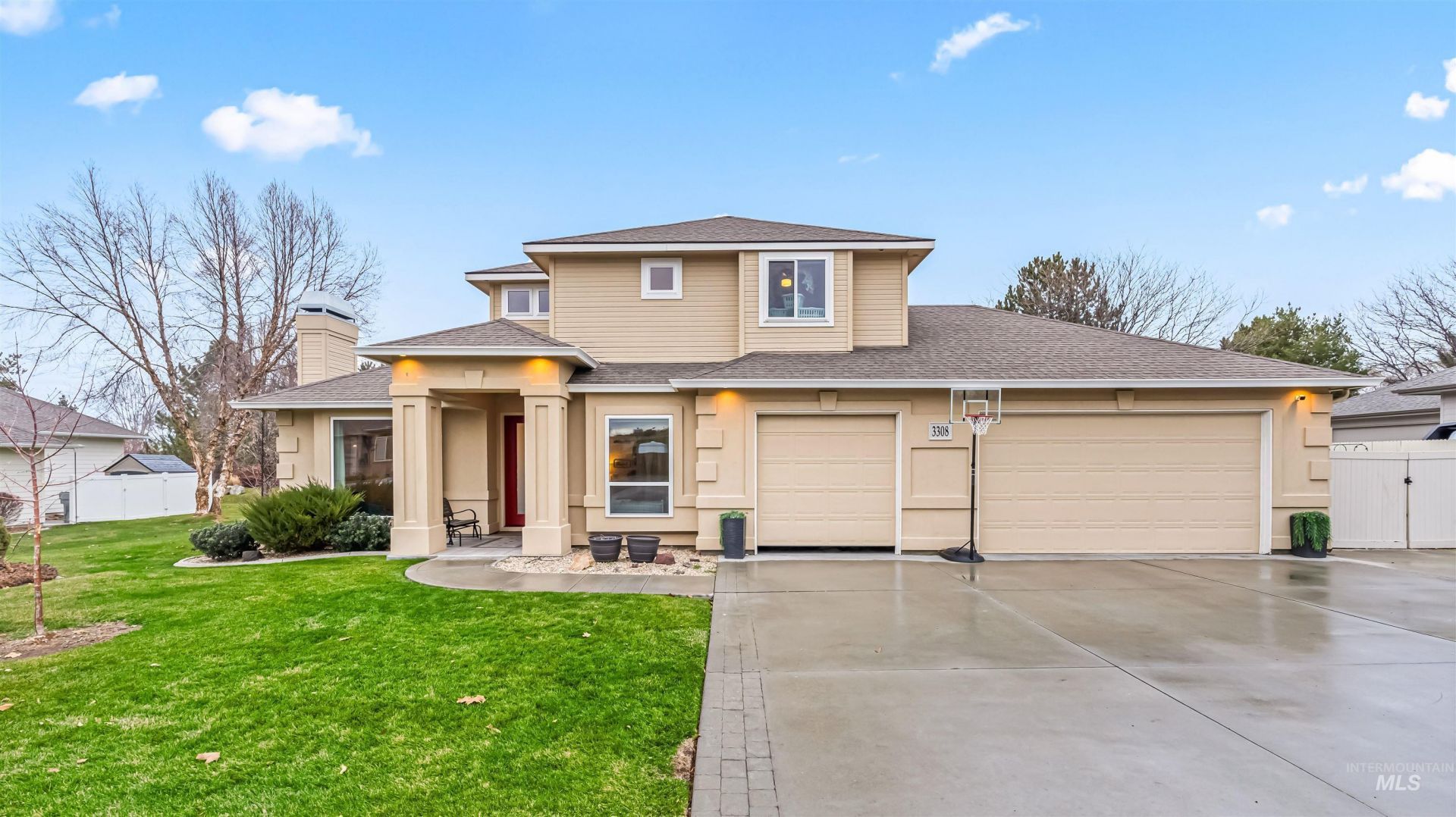 3308 S Montego Way, Nampa, ID 83686 Main Photo