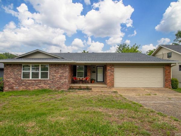 1809 Saratoga , North Little Rock, AR 72116