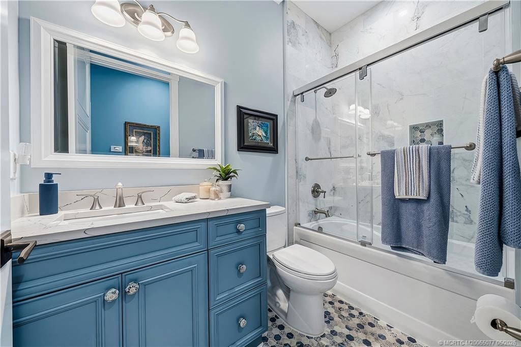 305 SE Flamingo Avenue, Stuart, FL 34996 Photo