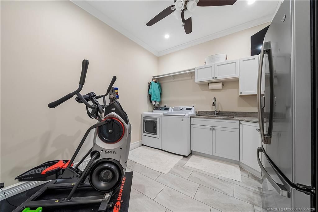 305 SE Flamingo Avenue, Stuart, FL 34996 Photo