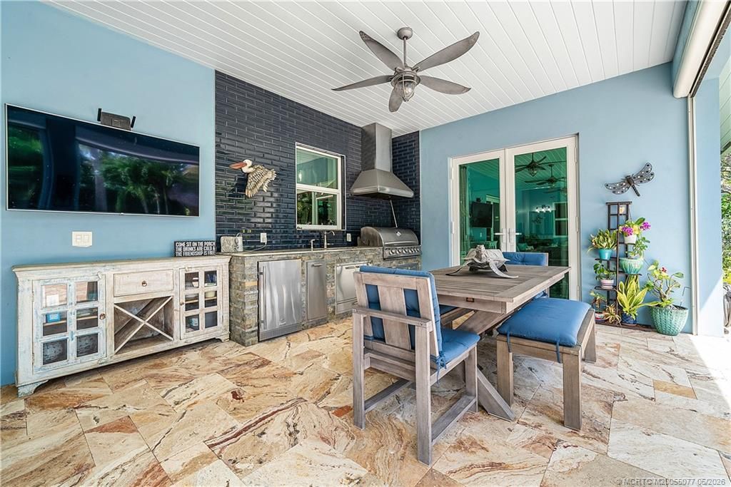 305 SE Flamingo Avenue, Stuart, FL 34996 Photo