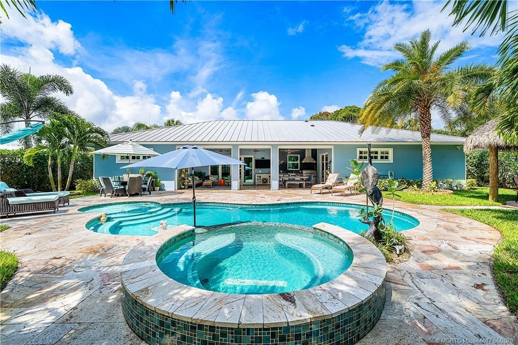 305 SE Flamingo Avenue, Stuart, FL 34996 Photo