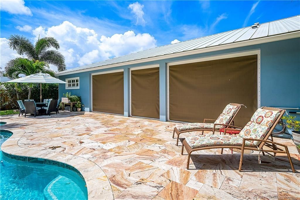 305 SE Flamingo Avenue, Stuart, FL 34996 Photo
