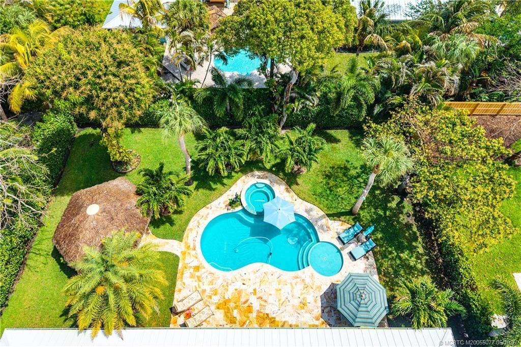 305 SE Flamingo Avenue, Stuart, FL 34996 Photo