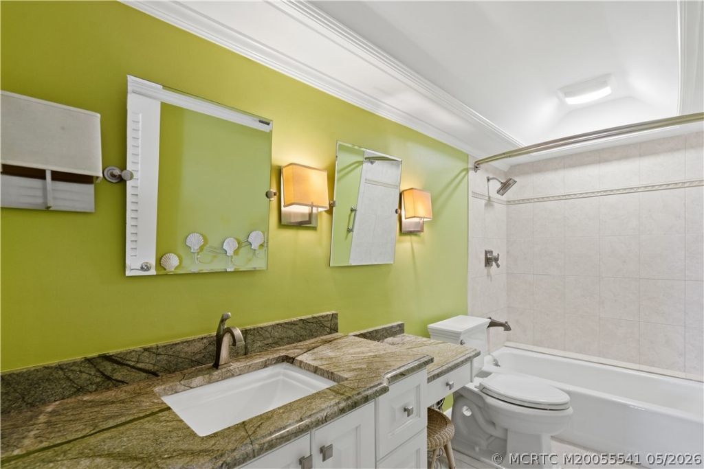 1866 Palm City Road Sw, Unit 204, Stuart, FL 34994 Photo