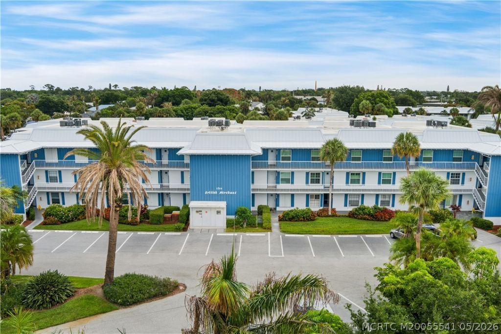 1866 Palm City Road Sw, Unit 204, Stuart, FL 34994 Photo