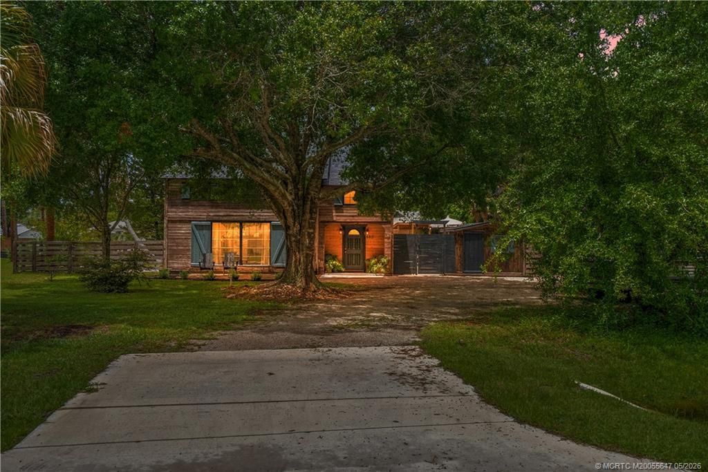 5813 Papaya Drive, Fort Pierce, FL 34982 Photo