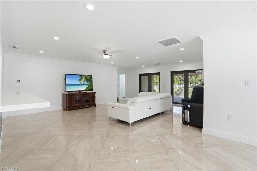 5930 Sea Grass Ln, Naples, FL 34116 Photo