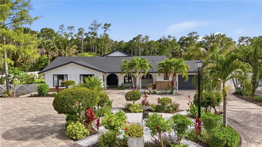 5930 Sea Grass Ln, Naples, FL 34116 Photo