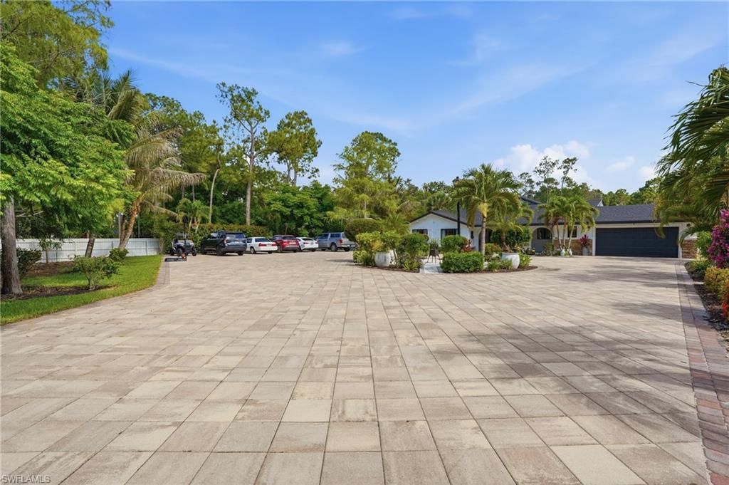 5930 Sea Grass Ln, Naples, FL 34116 Photo