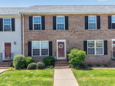 1016 Middle View Drive, Forest, VA 24551
