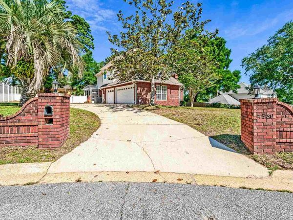 4530 Baywalk Cir, Pensacola, FL 32514