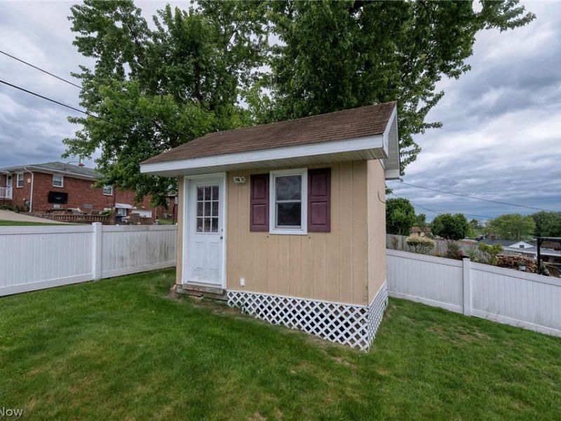 122 Brockton Road, Steubenville, OH 43953 Photo 4