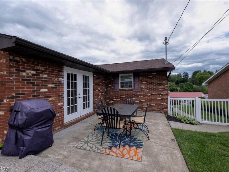 122 Brockton Road, Steubenville, OH 43953 Photo 8