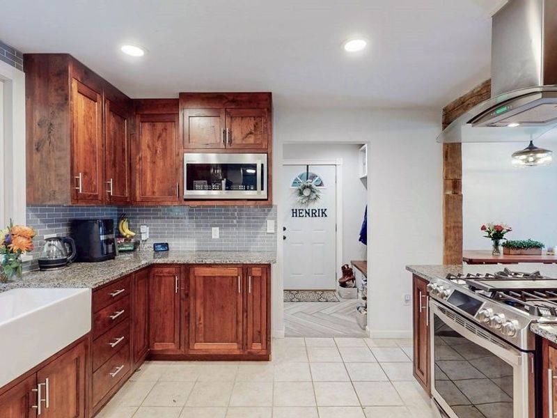3771 Selnik Road , Kent, OH 44240 Photo 10