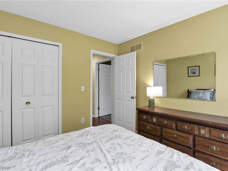 24 Nantucket Row, Rocky River, OH 44116 Photo 29