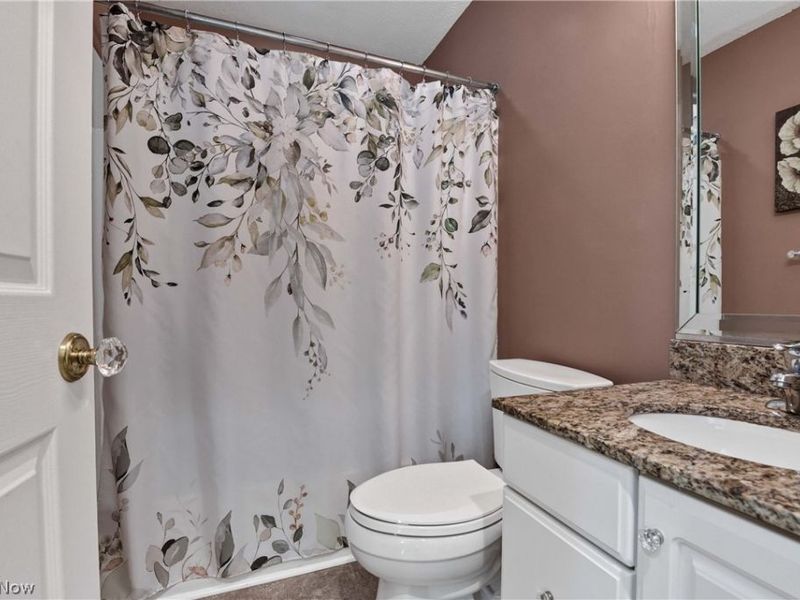 24 Nantucket Row, Rocky River, OH 44116 Photo 30