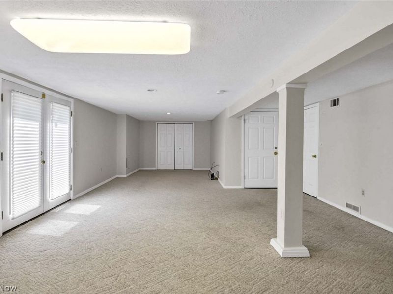 24 Nantucket Row, Rocky River, OH 44116 Photo 34