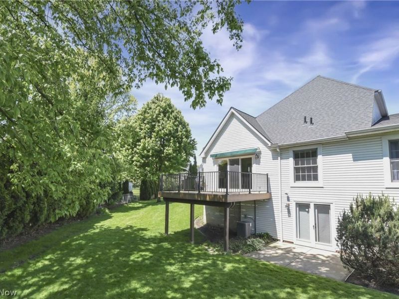 24 Nantucket Row, Rocky River, OH 44116 Photo 38