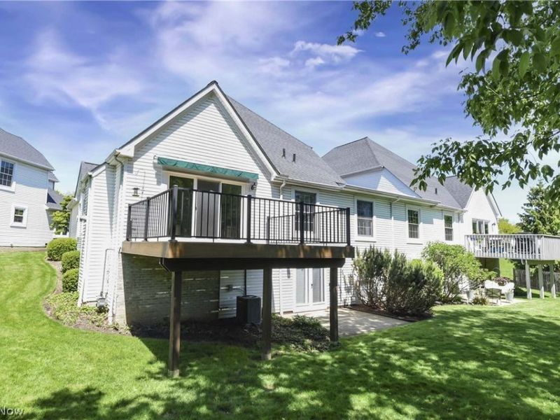 24 Nantucket Row, Rocky River, OH 44116 Photo 39