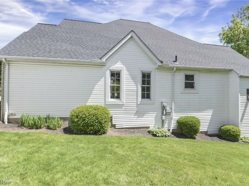 24 Nantucket Row, Rocky River, OH 44116 Photo 42
