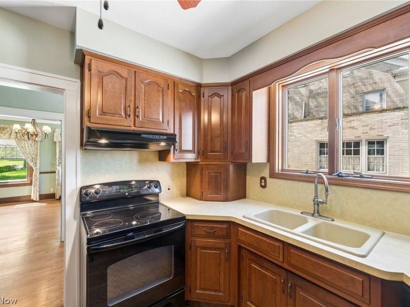 3471 E Erie Avenue, Lorain, OH 44052 Photo 20