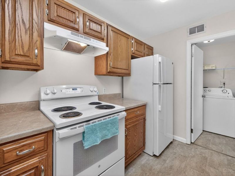 7987 West Chester Road, West Chester, OH 45069 Photo 11
