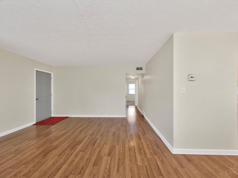 7987 West Chester Road, West Chester, OH 45069 Photo 17