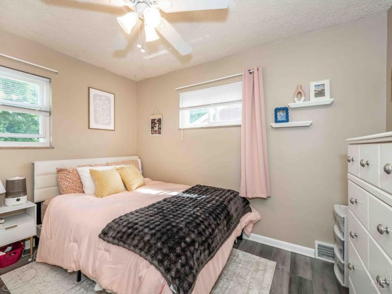 5542 Lawrence Road, Green Township, OH 45248 Photo 4