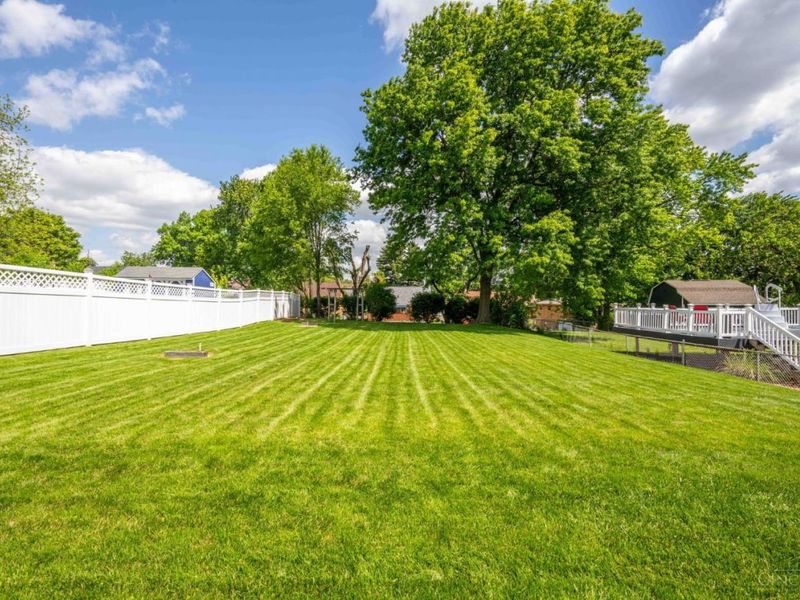 5542 Lawrence Road, Green Township, OH 45248 Photo 7