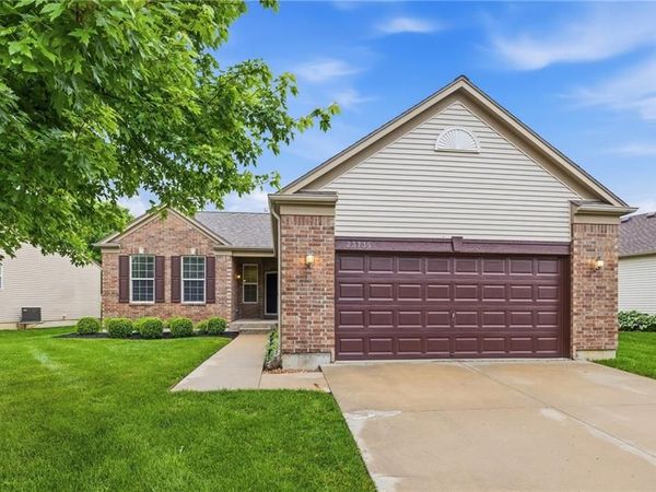 23735 W 87TH Terrace, Lenexa, KS 66227